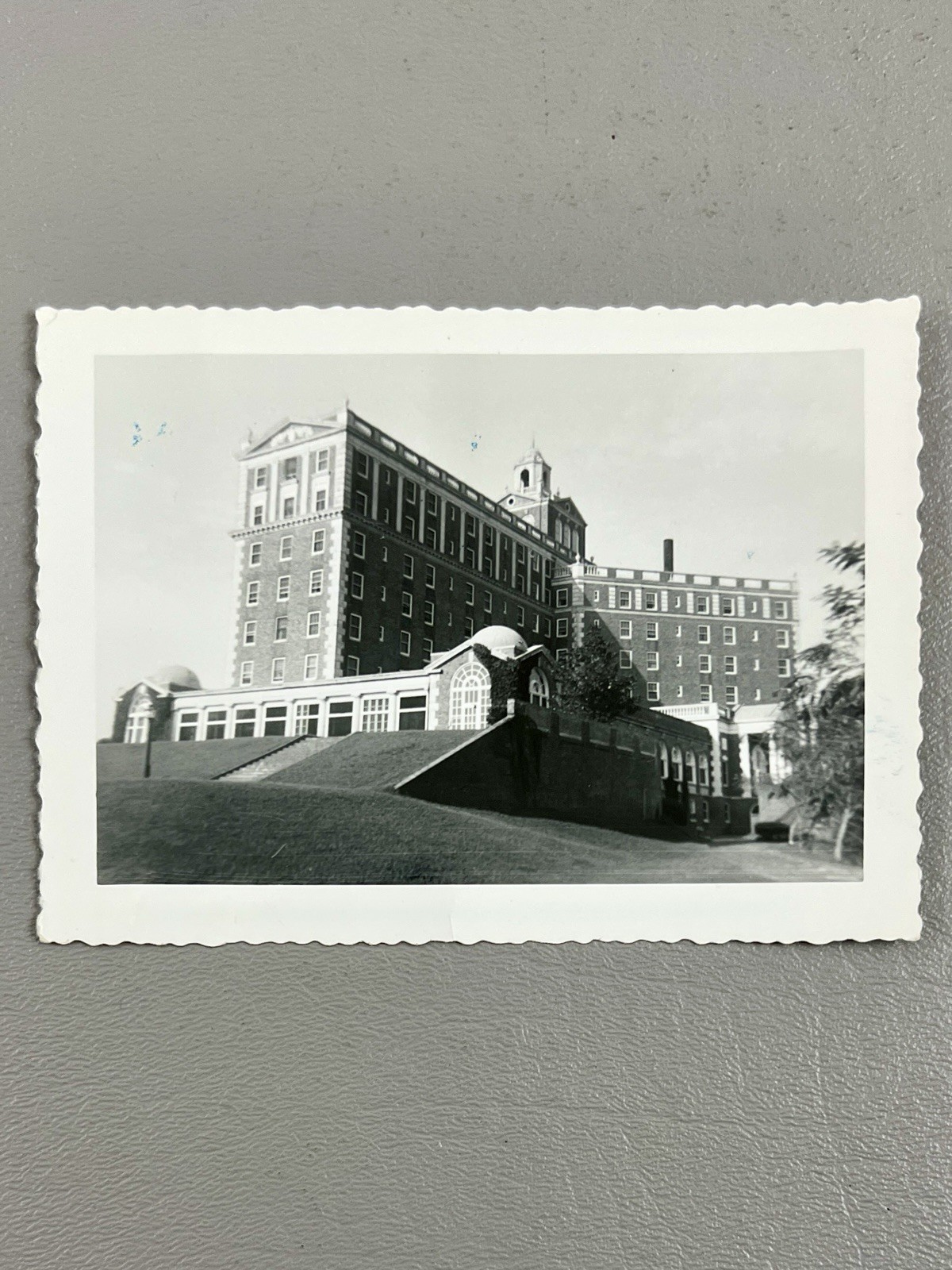 Vintage 1953 Photo Cavalier Hotel Virginia Beach VA Deckle Edge Kodak 3.25”x4.5”