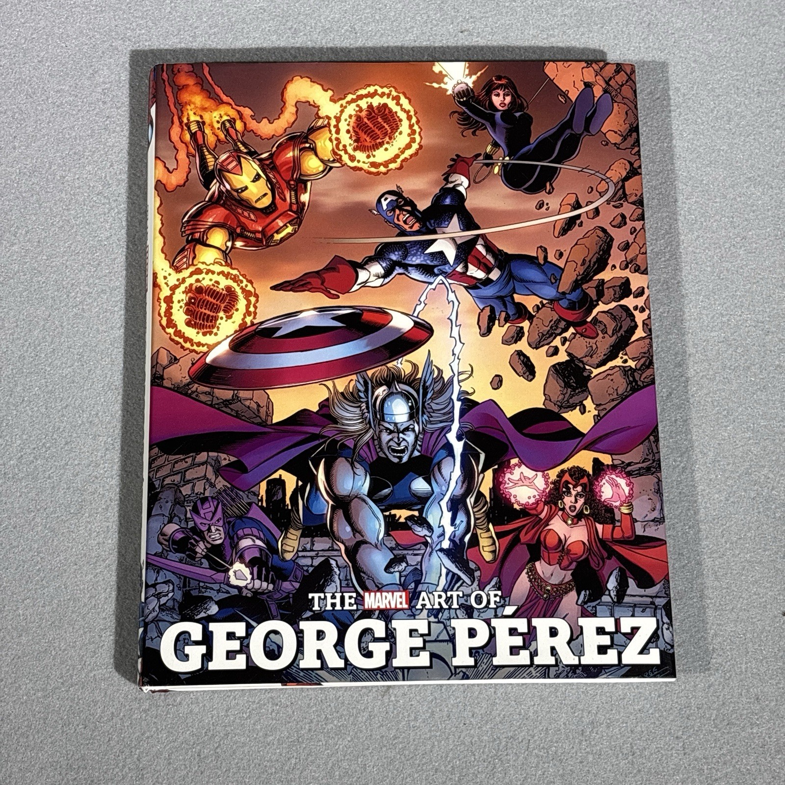 The Marvel Art of George Pérez (Marvel Comics 2021) First Printing Avengers
