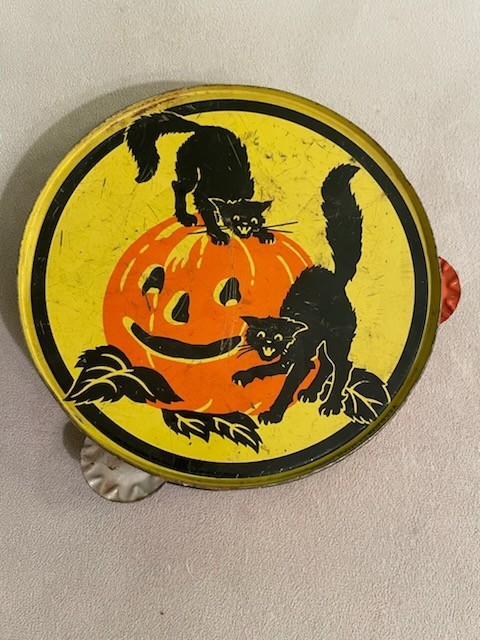 Vintage Kirchhof Halloween Tin Tambourine Noisemaker (Cats and Pumpkin)