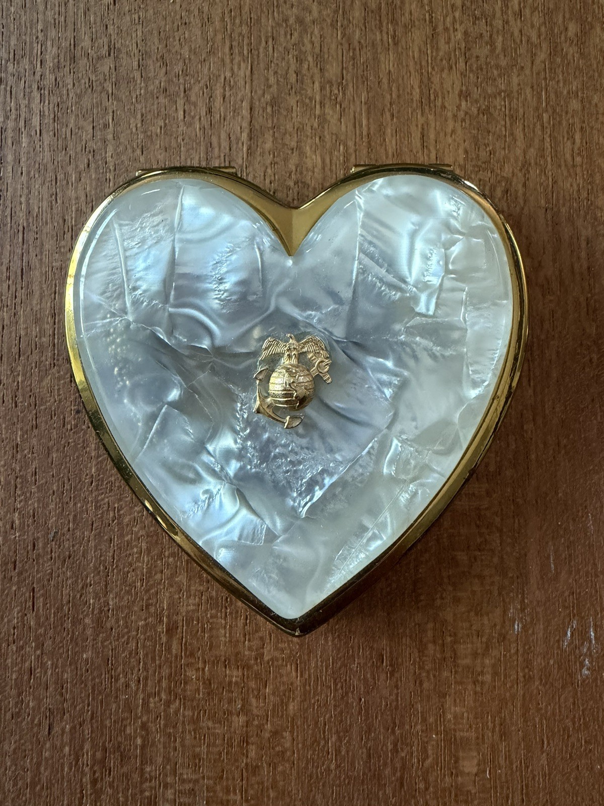 Vintage WWII Era US Marine Corp Complete Sweetheart Powder Compact beautiful