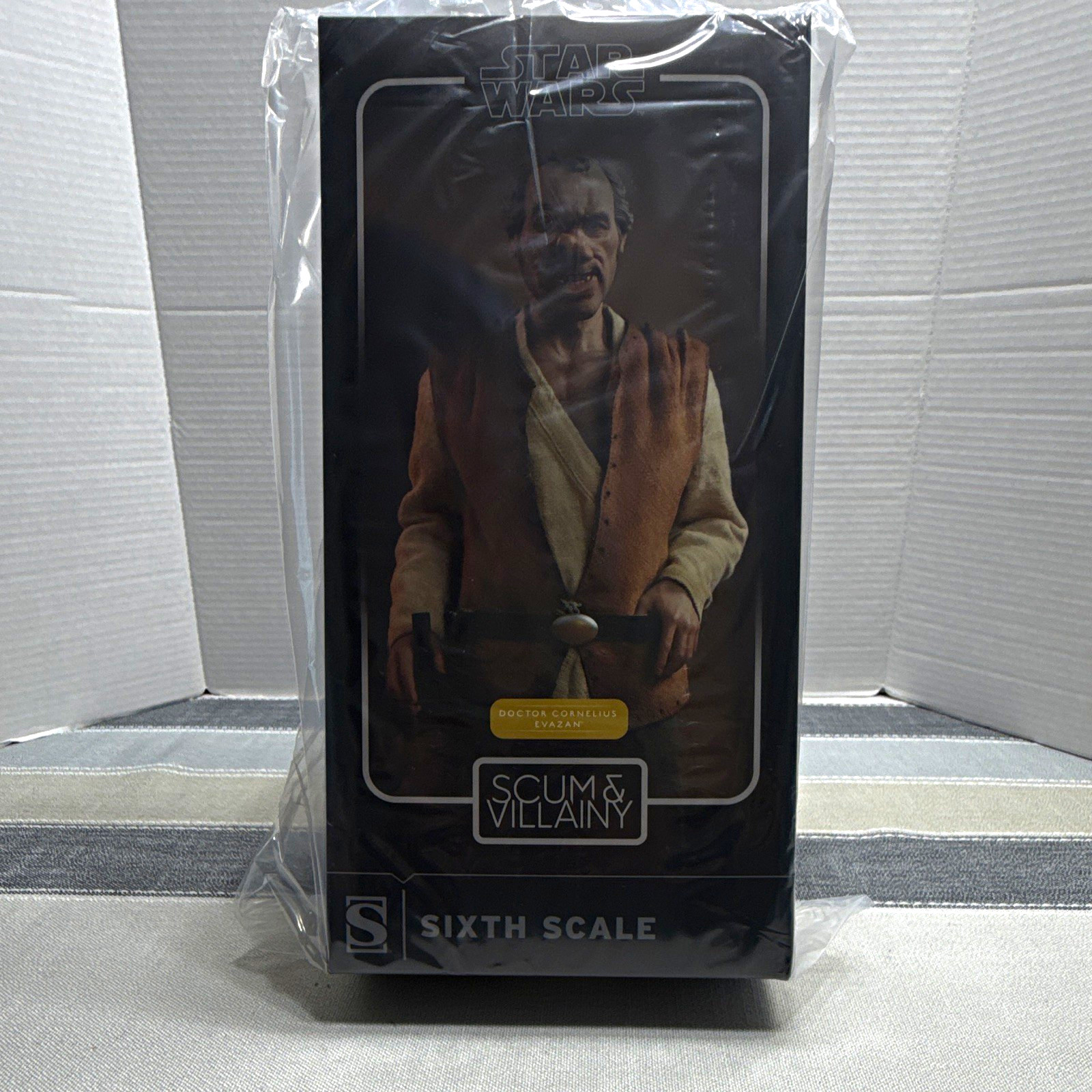 Sideshow Collectibles Star Wars Scum & Villainy Doctor Evazan Sixth Scale