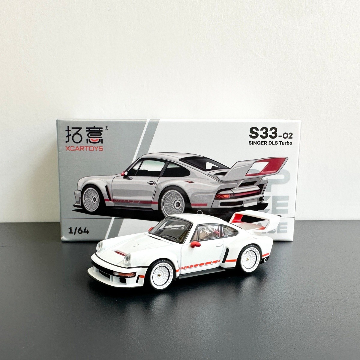 Xcartoys x POP RACE 1:64 Singer DLS Turbo White Diecast Model Car