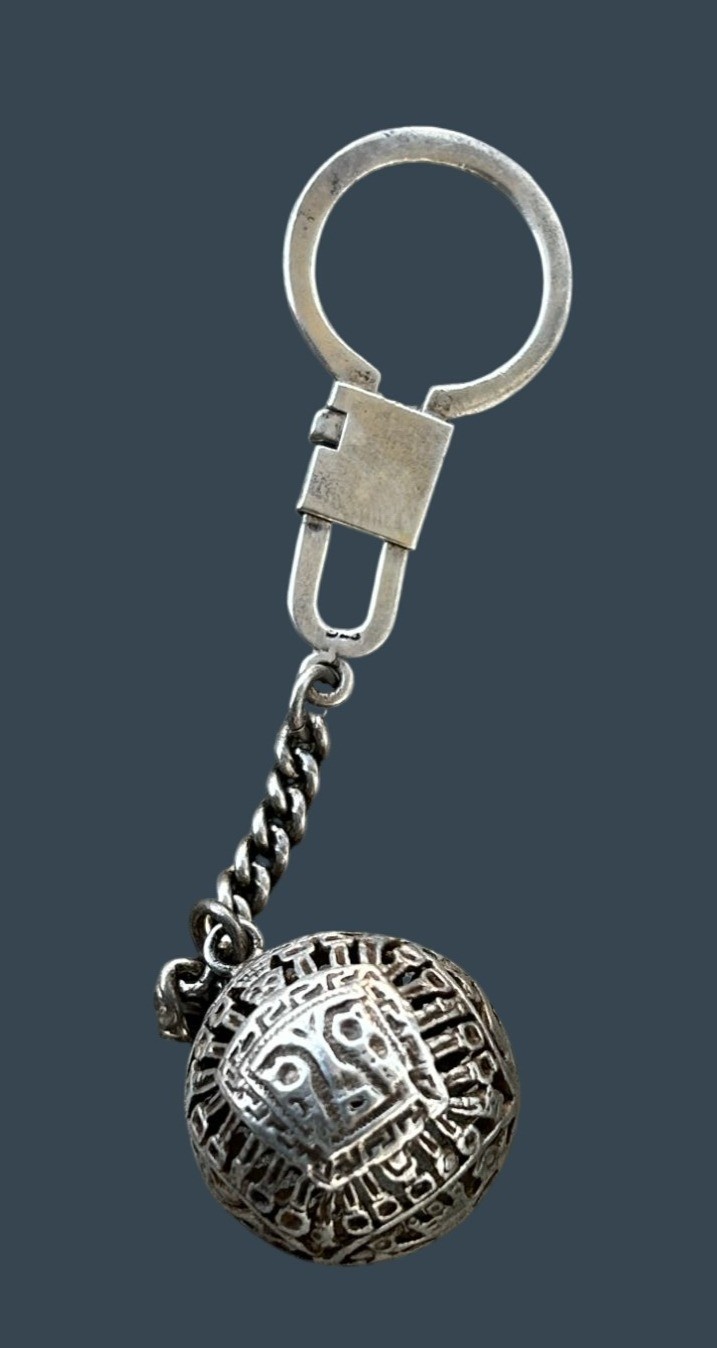 Vintage 925 Sterling silver Peruvian/Mayan Keychain