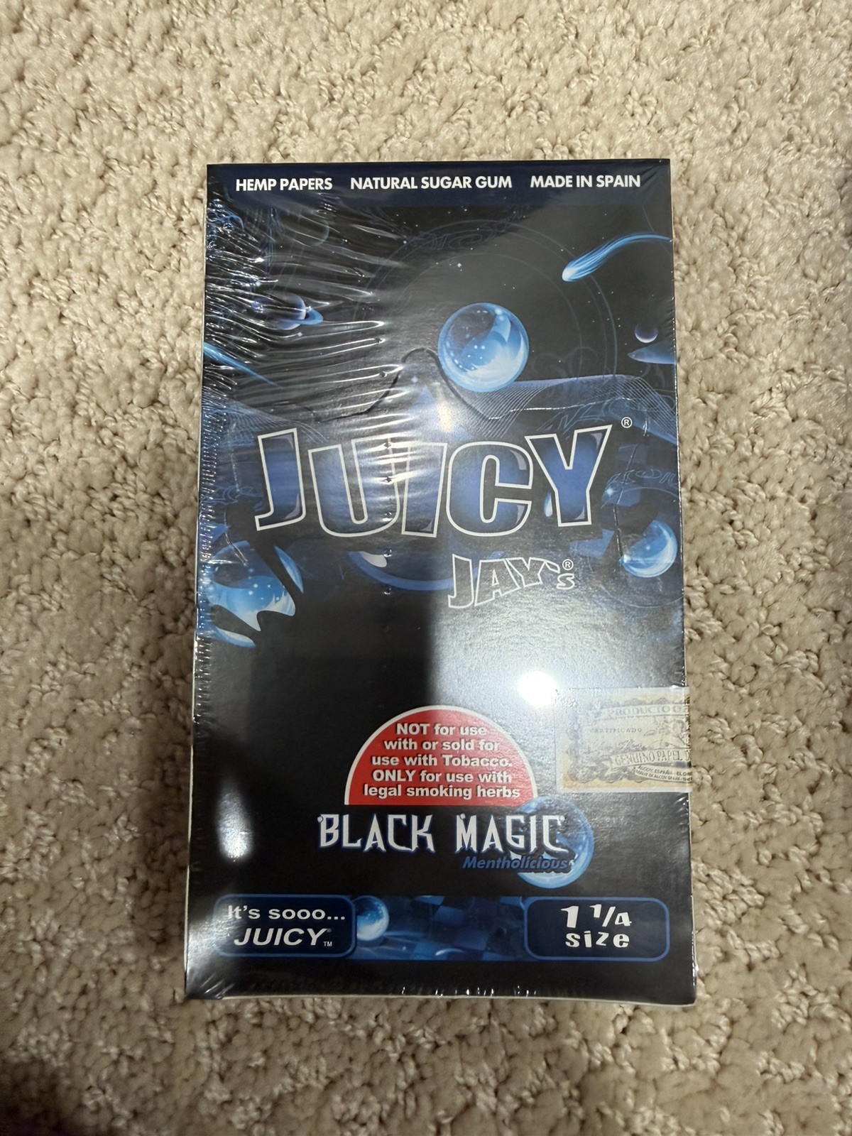 Juicy Jay’s Flavored Rolling Papers – Black Magic – 1 1/4 -24pks per display