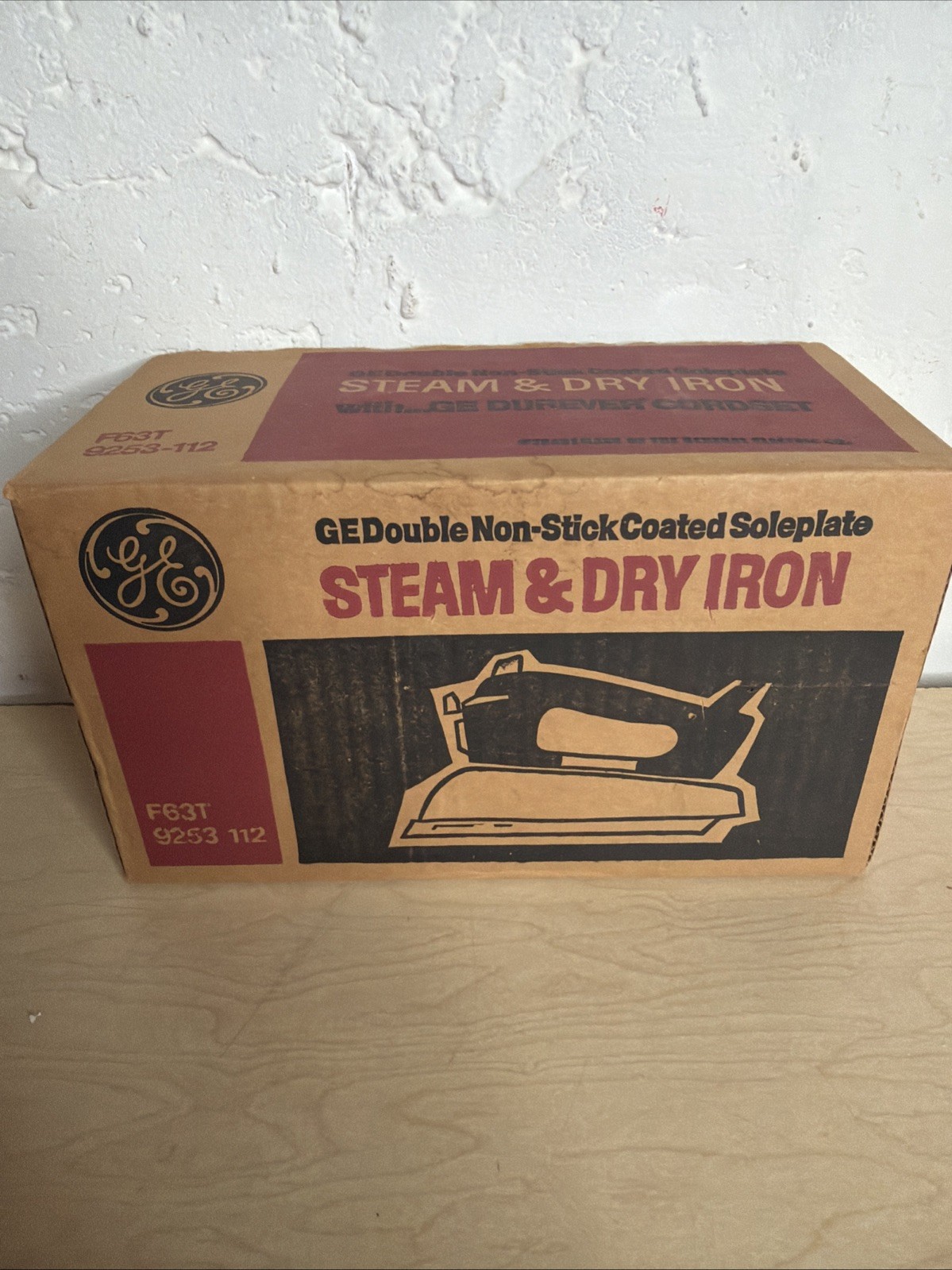 Vintage 1970s GE Steam & Dry Iron F63T 9253-112 New In UNOPENED SEALED BOX