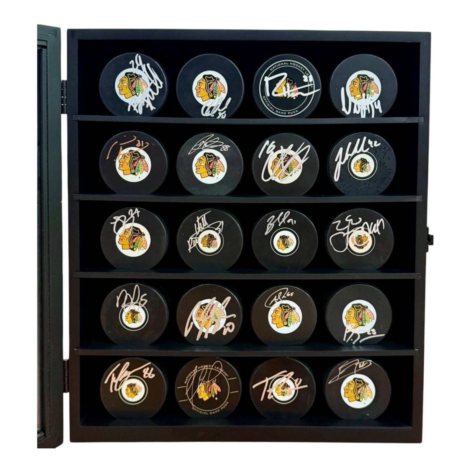 Chicago Blackhawks 2015 Stanley Cup Team Autographed Hockey Puck Set in Display