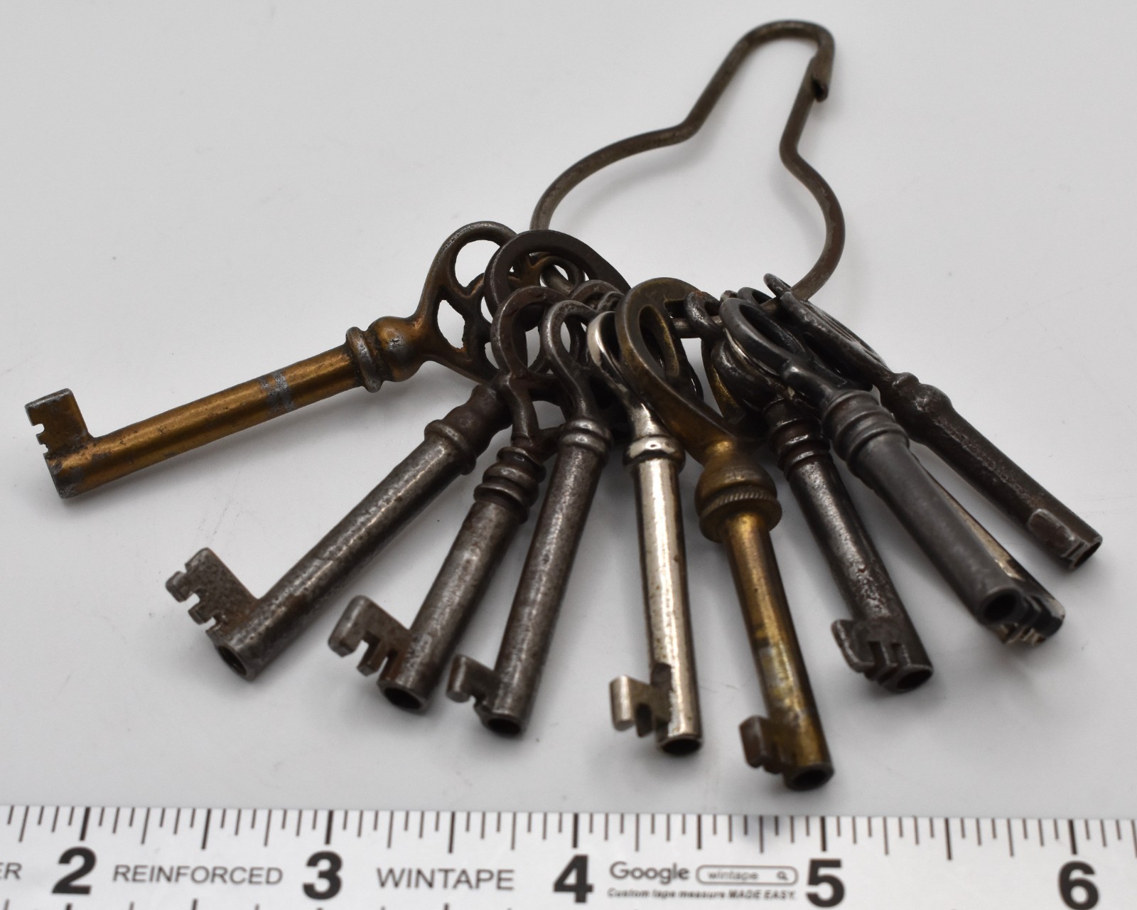Lot of 21 Antique / Vintage Furniture and Cabinet Keys