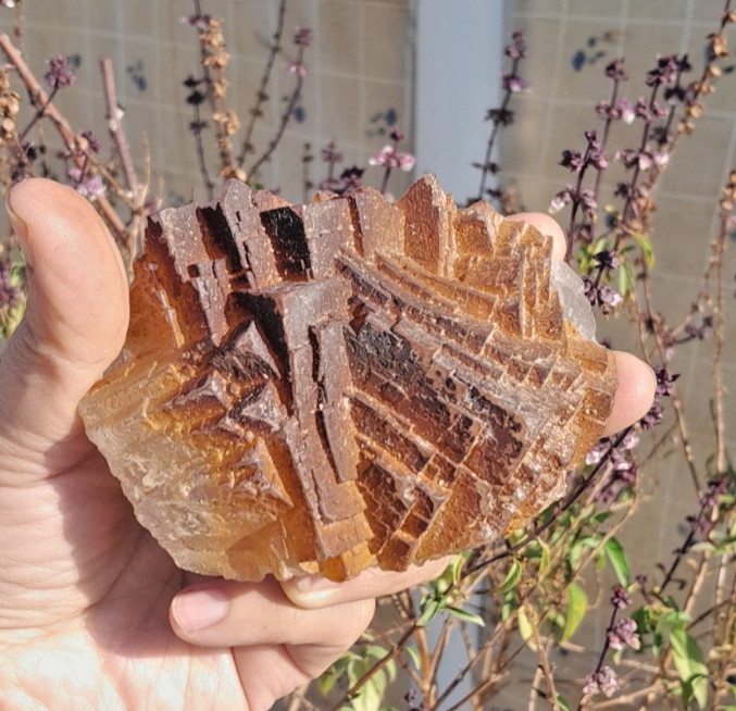 479g Natural Fluorite Gemstone with Iron Oxide And Dual-Sided Matrixes Specimen