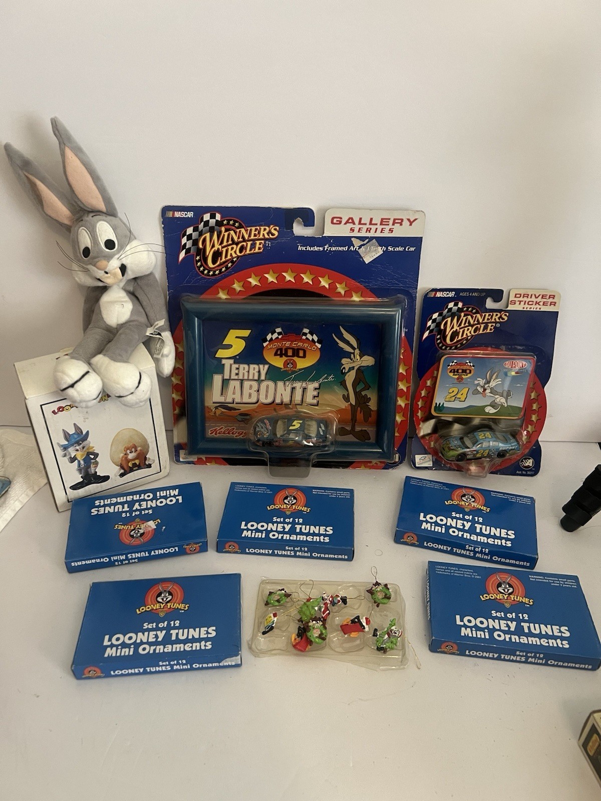 Looney Tunes/bugs Bunny Lot