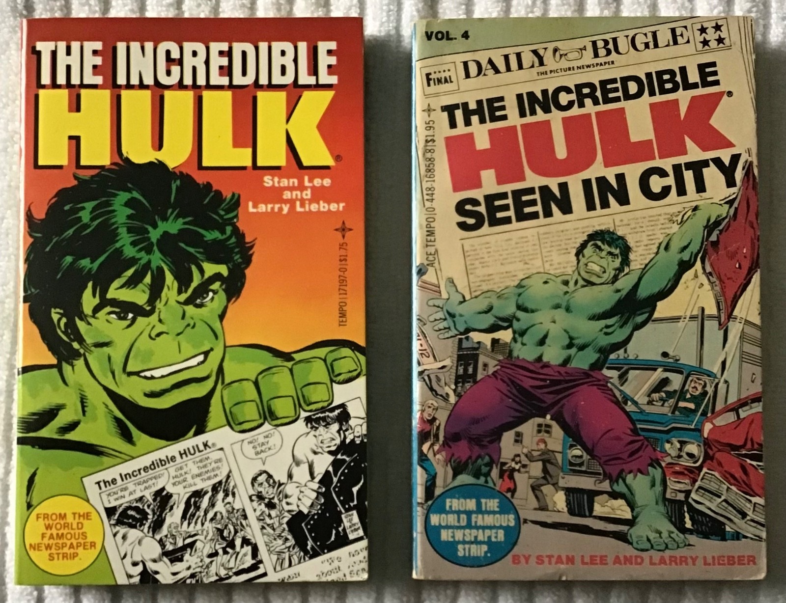INCREDIBLE HULK RARE 1ST PRINT NEWSPAPER STRIP VOL 1 & 4 PAPERBACK SET STAN LEE