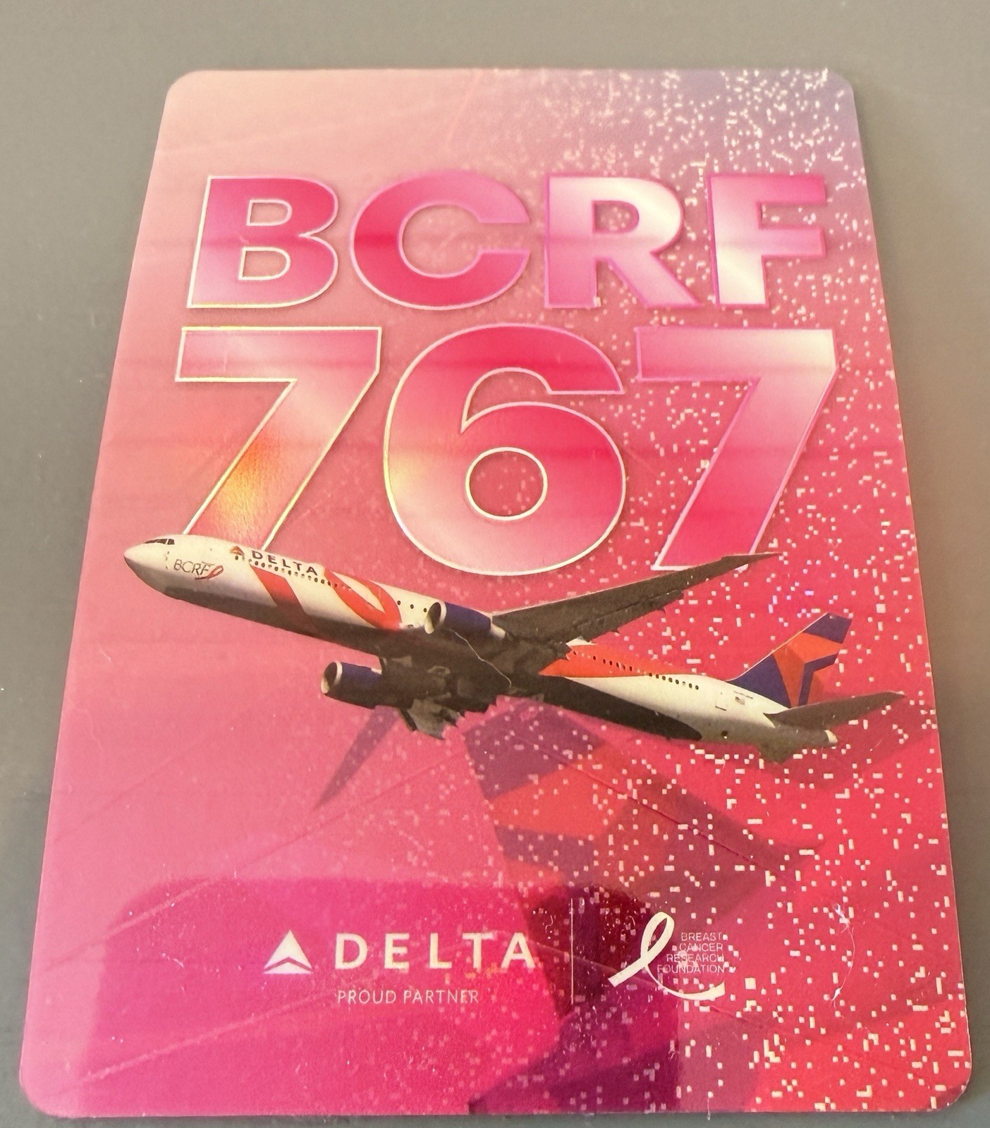 Delta BCRF 767 *Rare* Pink Plane Boeing 767-400ER Aircraft Trading Card 80