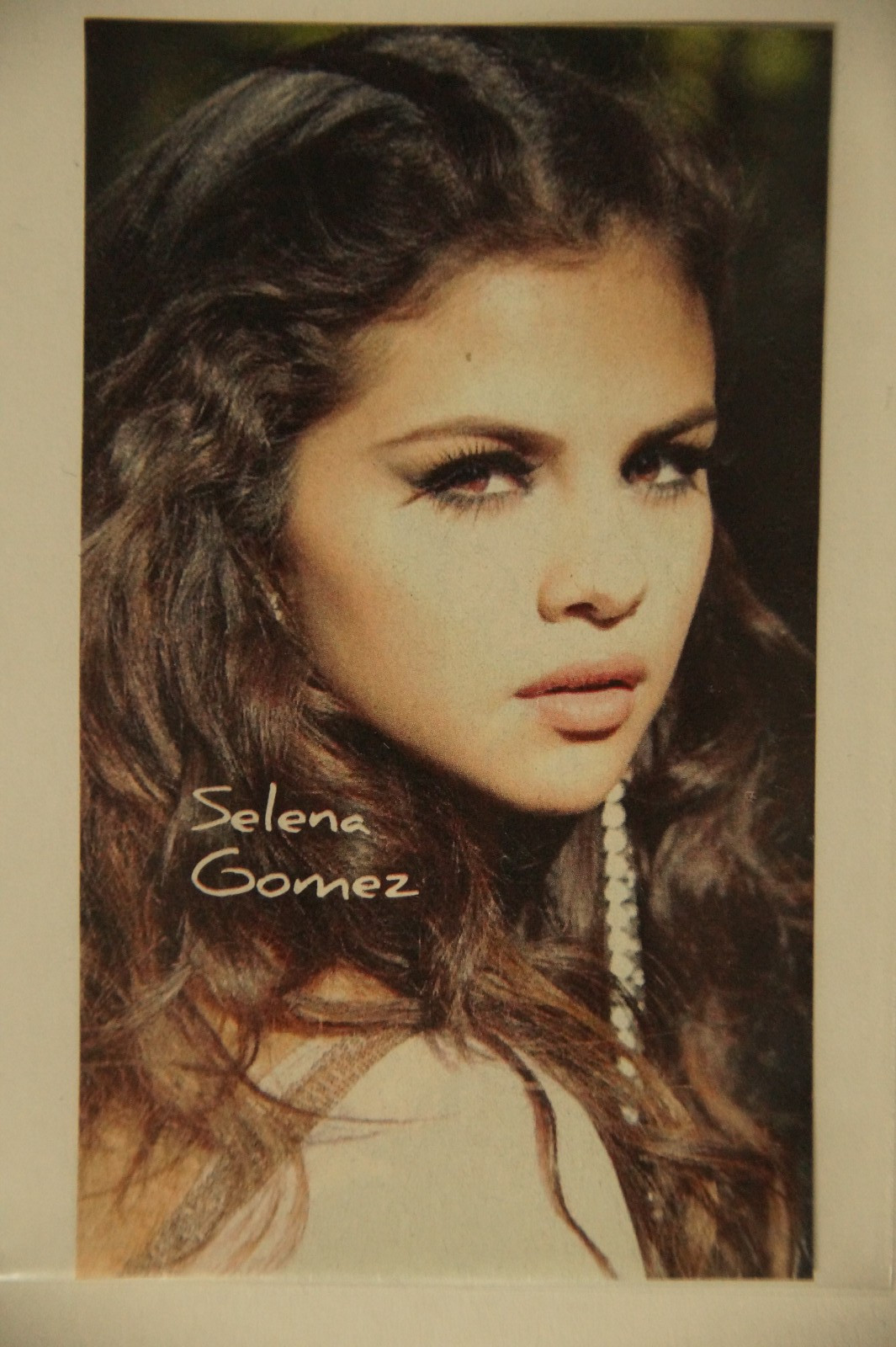 Selena Gomez - 2013 Hey magazine star pic card - ultra rare item - excellent