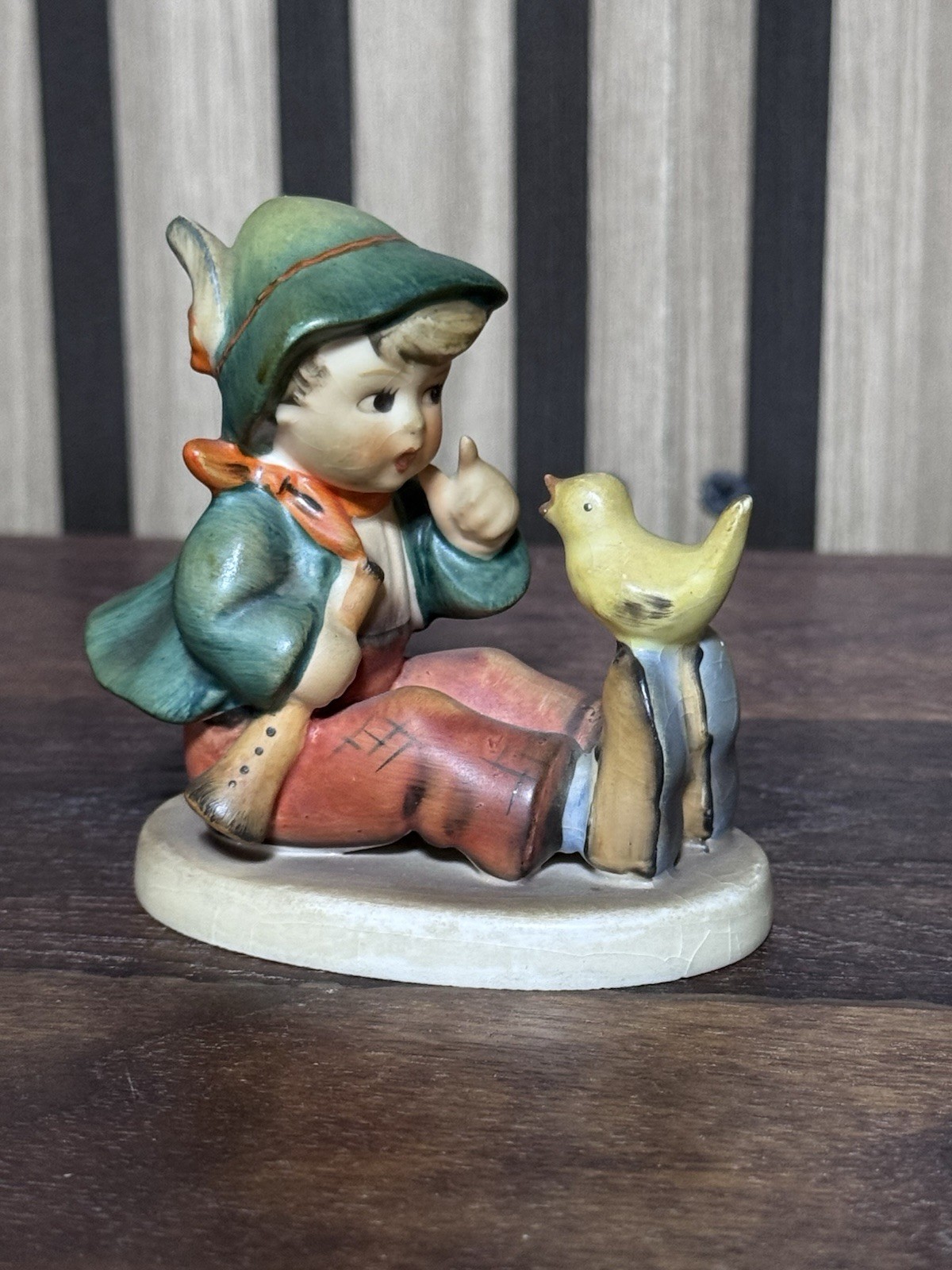 HUMMEL GOEBEL FIGURINE #63 TMK 3 \
