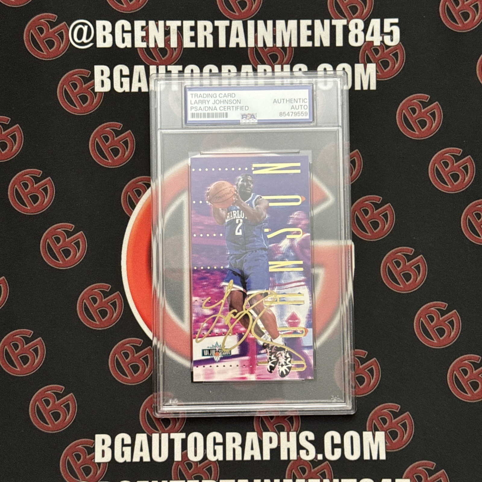 1995-96 Fleer NBA Jam Session Fuel Injection Larry Johnson #F2 Autographed PSA