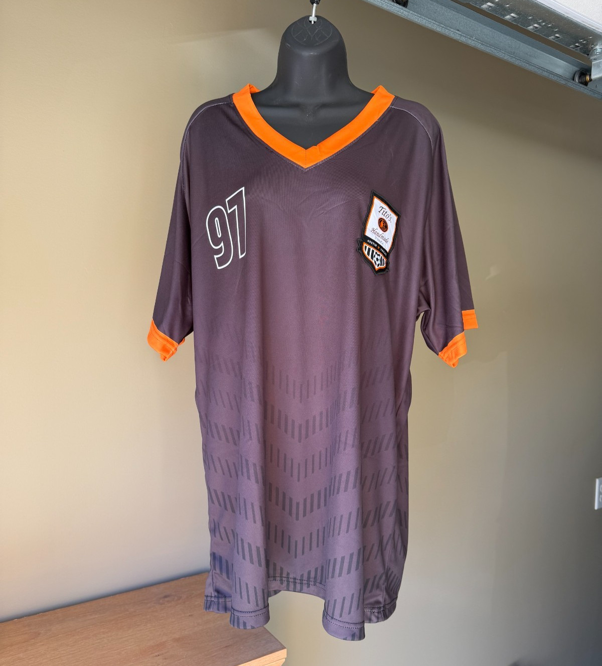 Tito\'s Handmade Vodka Womans Soccer Jersey Black/Orange Size 2XL