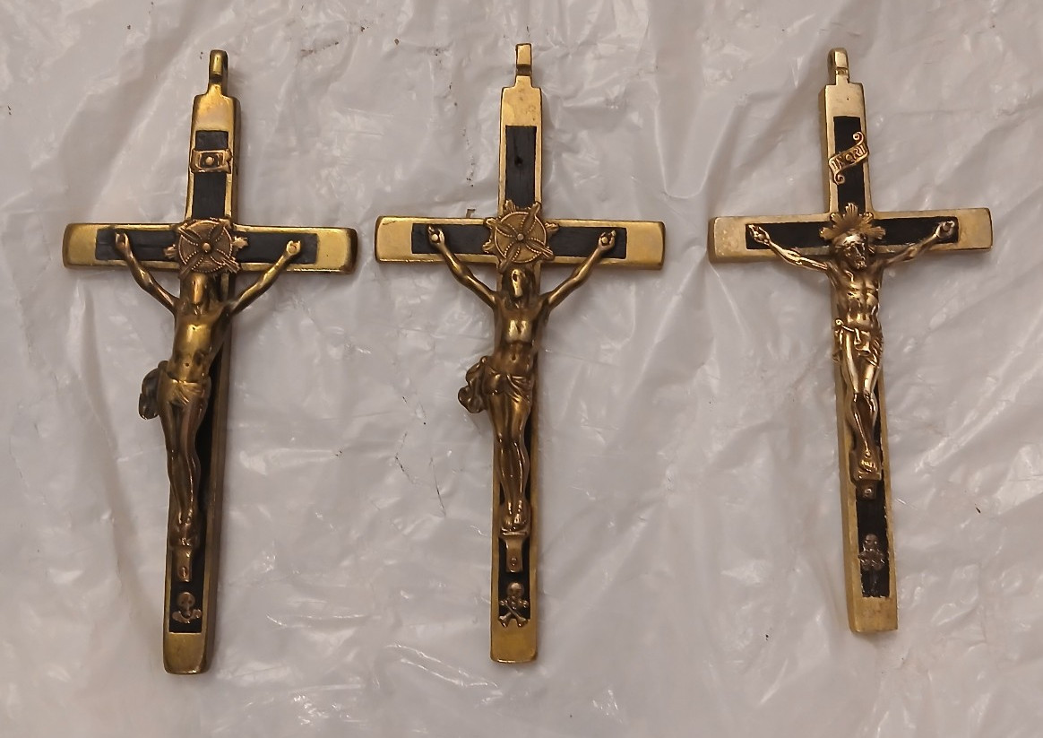 ANTIQUE LARGE VICTORIAN PECTORAL CROSS INLAID EBONY CRUCIFIX SKULL CROSSBONES