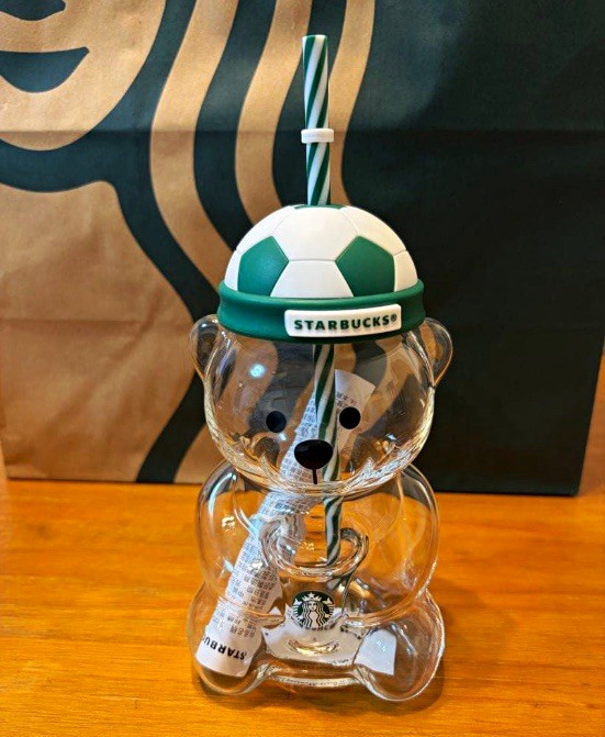 Starbucks Authentic FIFA World Cup Bearista Bear Cup Soccer Lid 20oz
