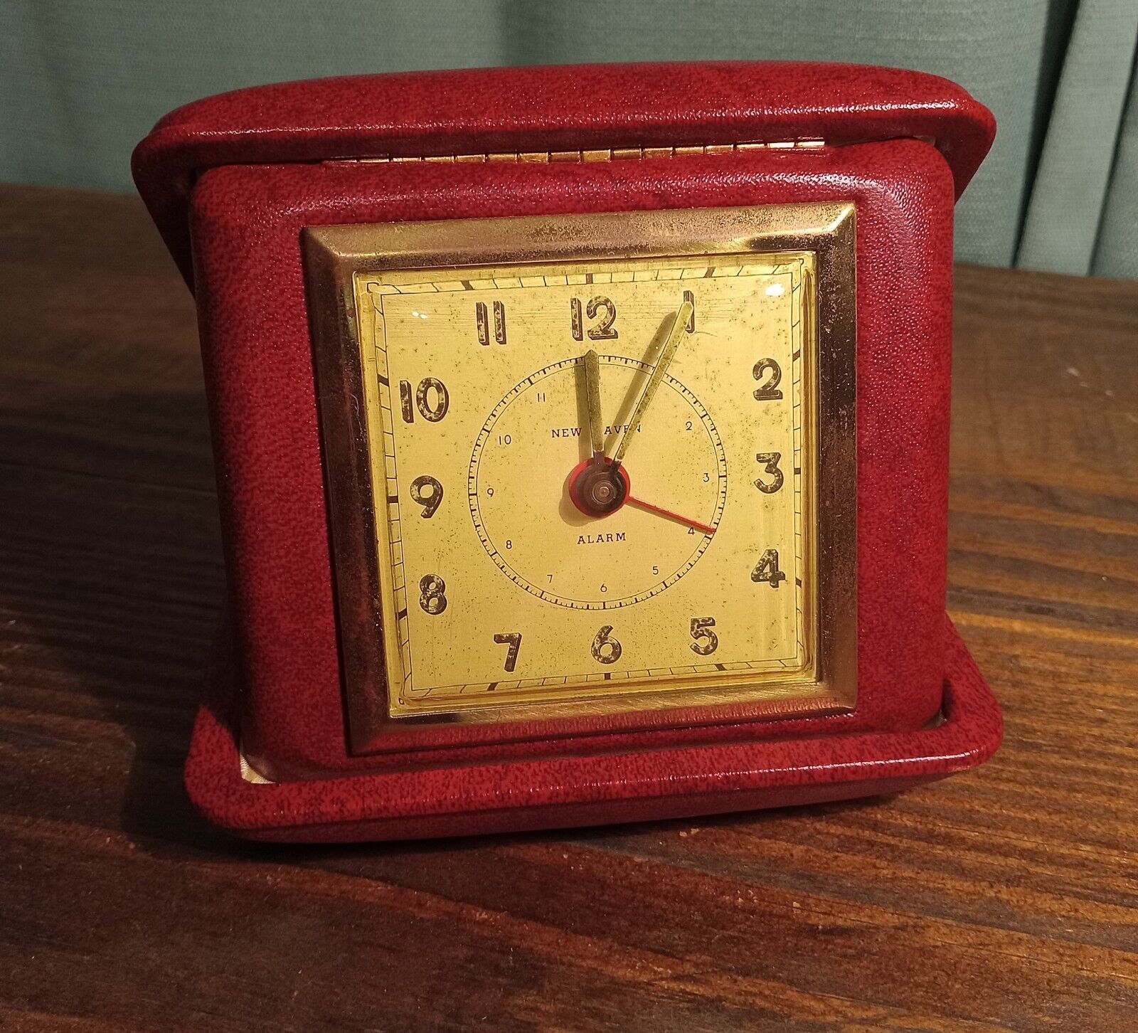 Vintage NEW HAVEN Folding Travel Alarm Clock - Burgundy - Not Working