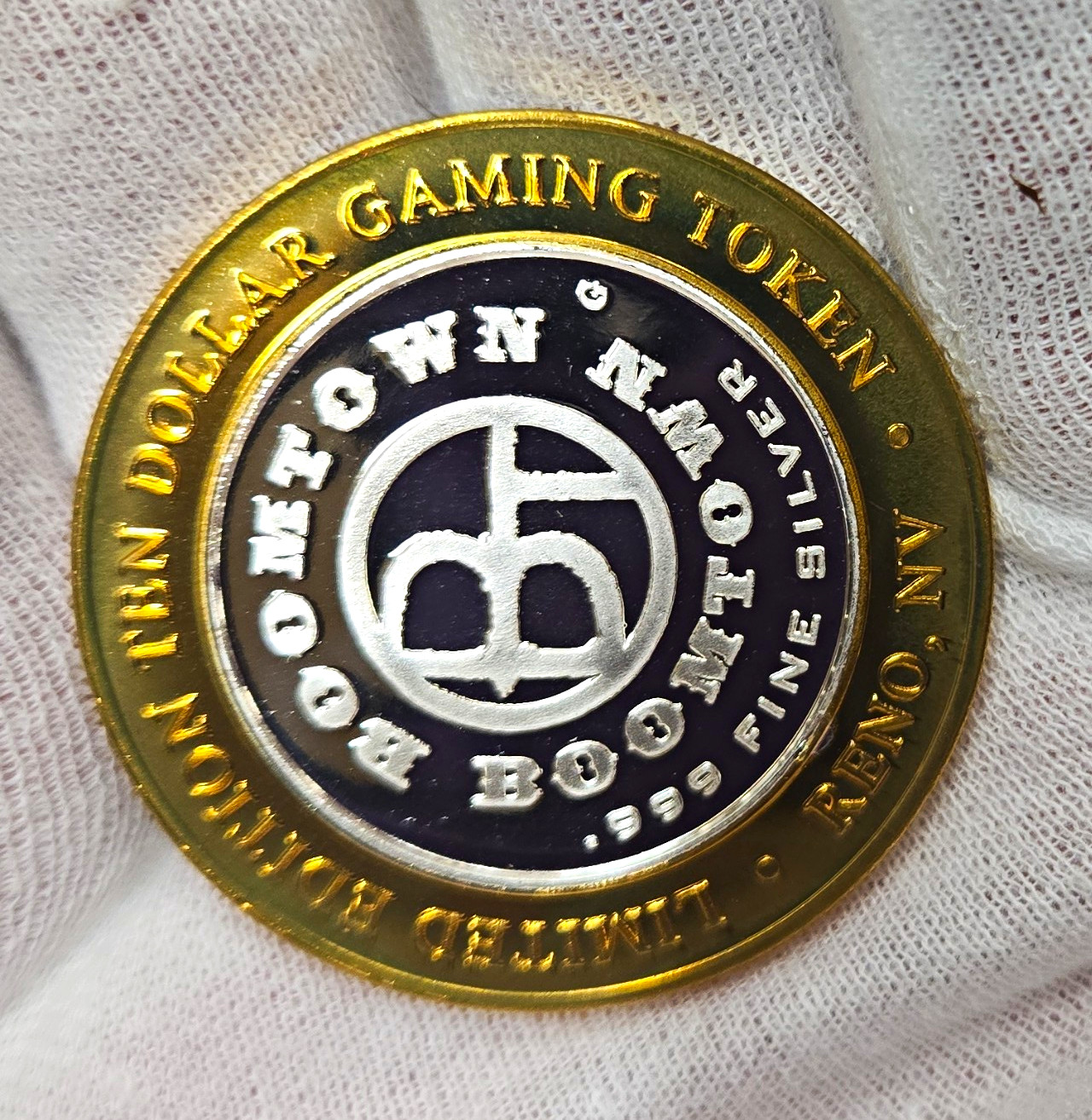Boomtown Hotel & Casino Reno NV $10 .999 Fine Silver Gaming Token Limited Ed