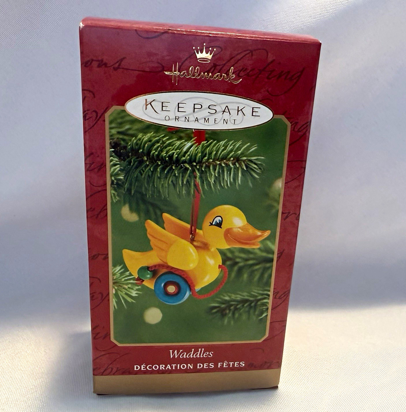 2001 Hallmark Waddles Duck Wooden Pull Toy Keepsake Ornament QX8952 w Box