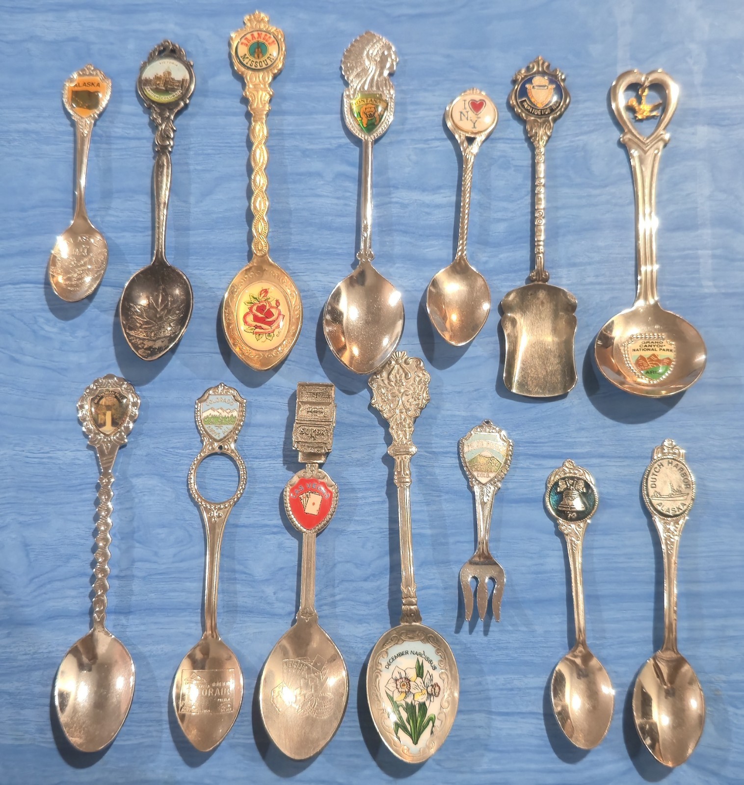 Lot 14 Of Vintage Collectible Souvenir  Spoons, USA, Canada, Las Vegas And More