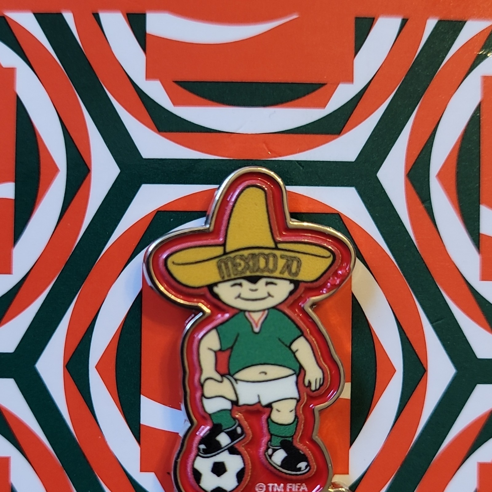 2026 Coca-Cola World Cup Collectible Pin Juanito México 1970 2026 Coca-Cola World Cup Collectible Pin Juanito México 1970