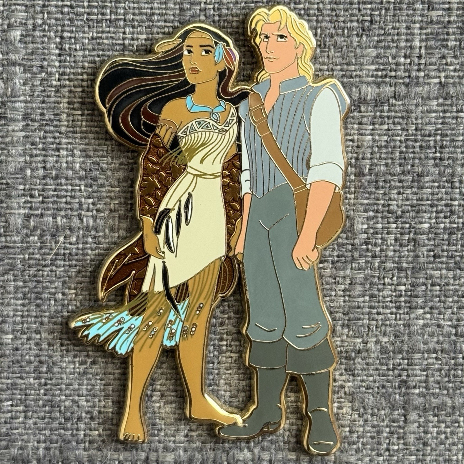 Disney Fairytale Designer Pocahontas & John Smith LE 350 Pin B5 Disney Fairytale Designer Pocahontas & John Smith LE 350 Pin B5