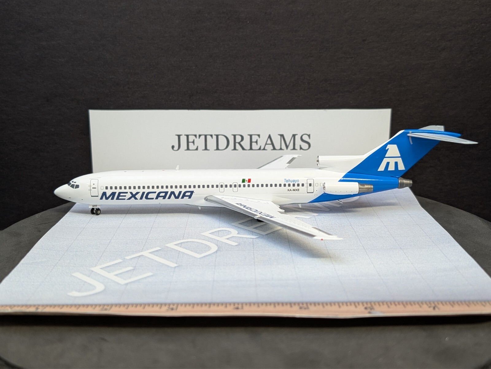 1/200 MEXICANA BOEING 727-200 1990\'S BLUE TAIL COLORS \