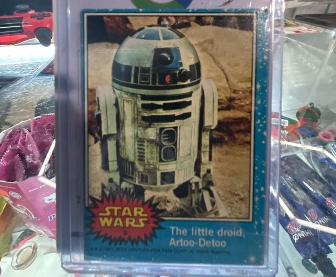 1977 Topps Star Wars The Little Droid, R2-D2 #3 SGC 8.5 NM-MT+ on ,