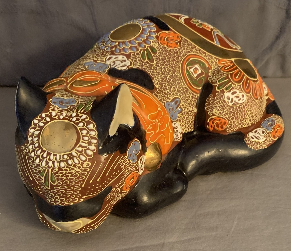 Nice Vintage Japanese Satsuma  Sleeping  Cat  Figurine  9.5''  Stamp Mark