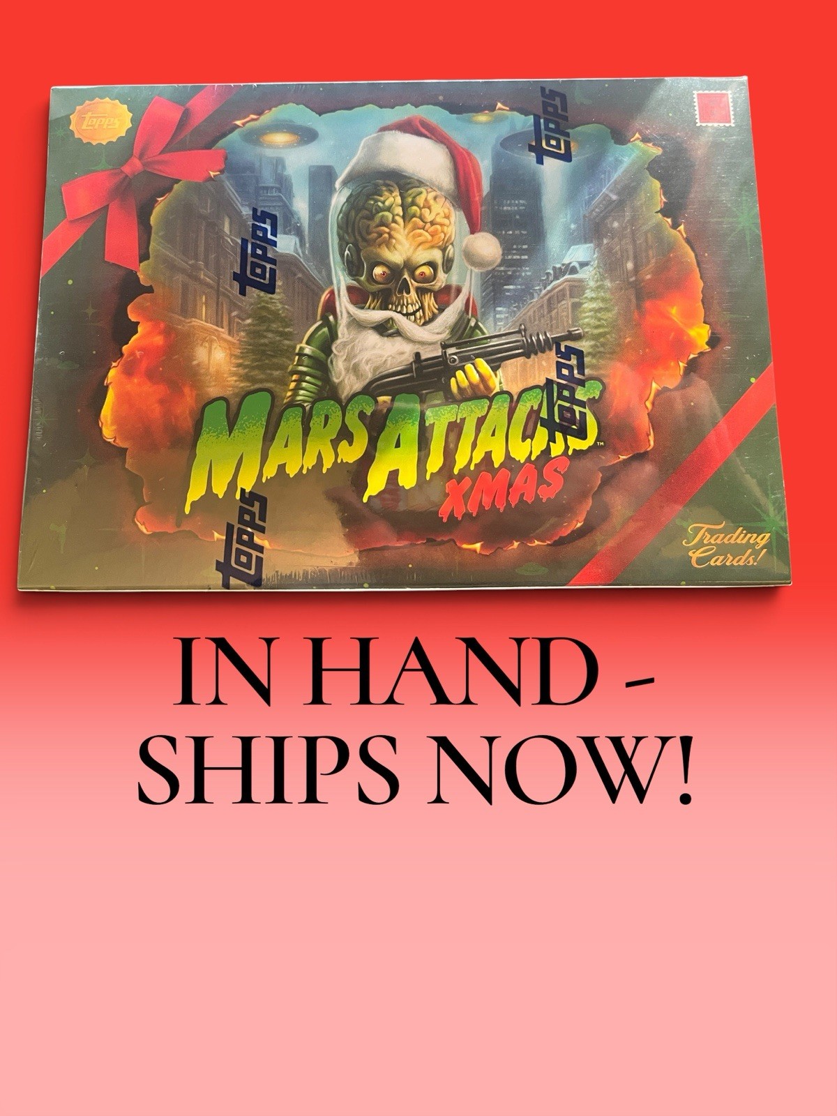 2026 TOPPS MARS ATTACKS CHRISTMAS HOBBY BOX (50 Cards) - IN HAND - SHIPS NOW QTY