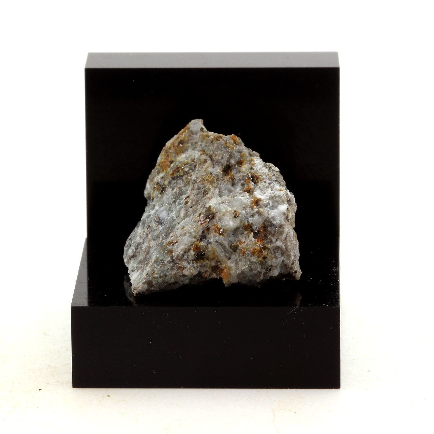 Mica. 35.17 Ct. Kilmar, Québec, Canada.