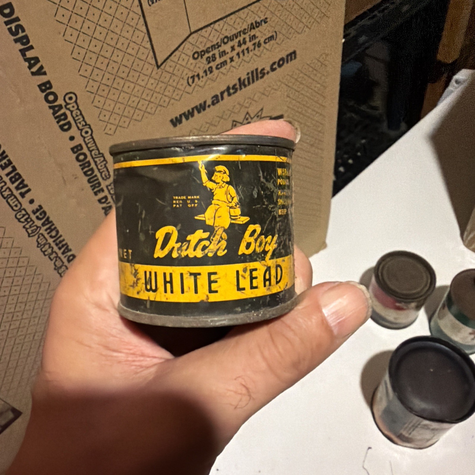 VTG Dutch Boy White Lead 1lb Can Full Great Condition   DB1