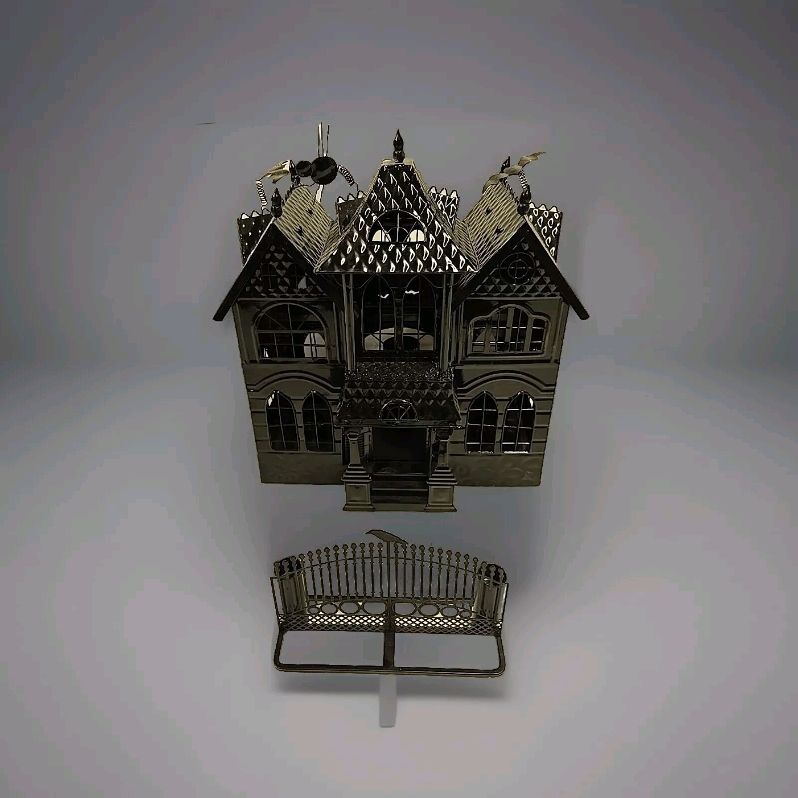 Yankee Candle Halloween Boney Bunch Haunted Mansion House With Raven Gate