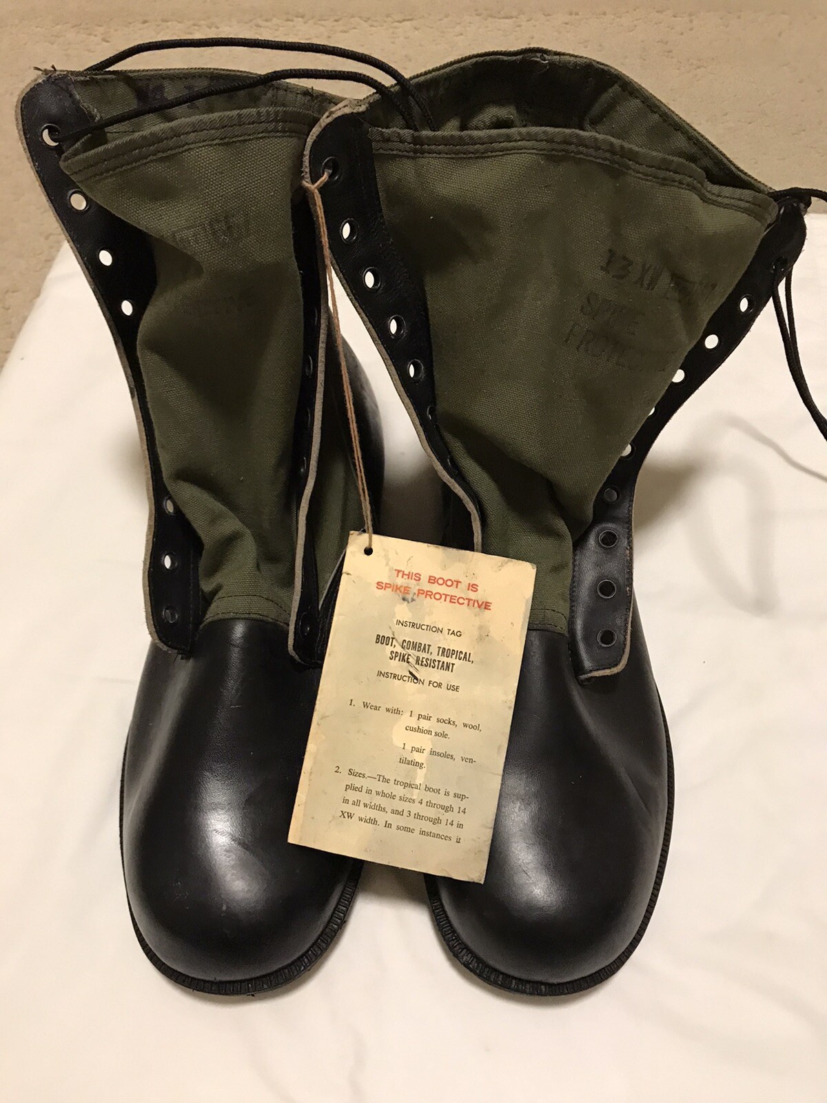 US MILITARY VIETNAM  OD JUNGLE BOOTS SPIKE PROTECTIVE CHEV SOLE 13XW BATA