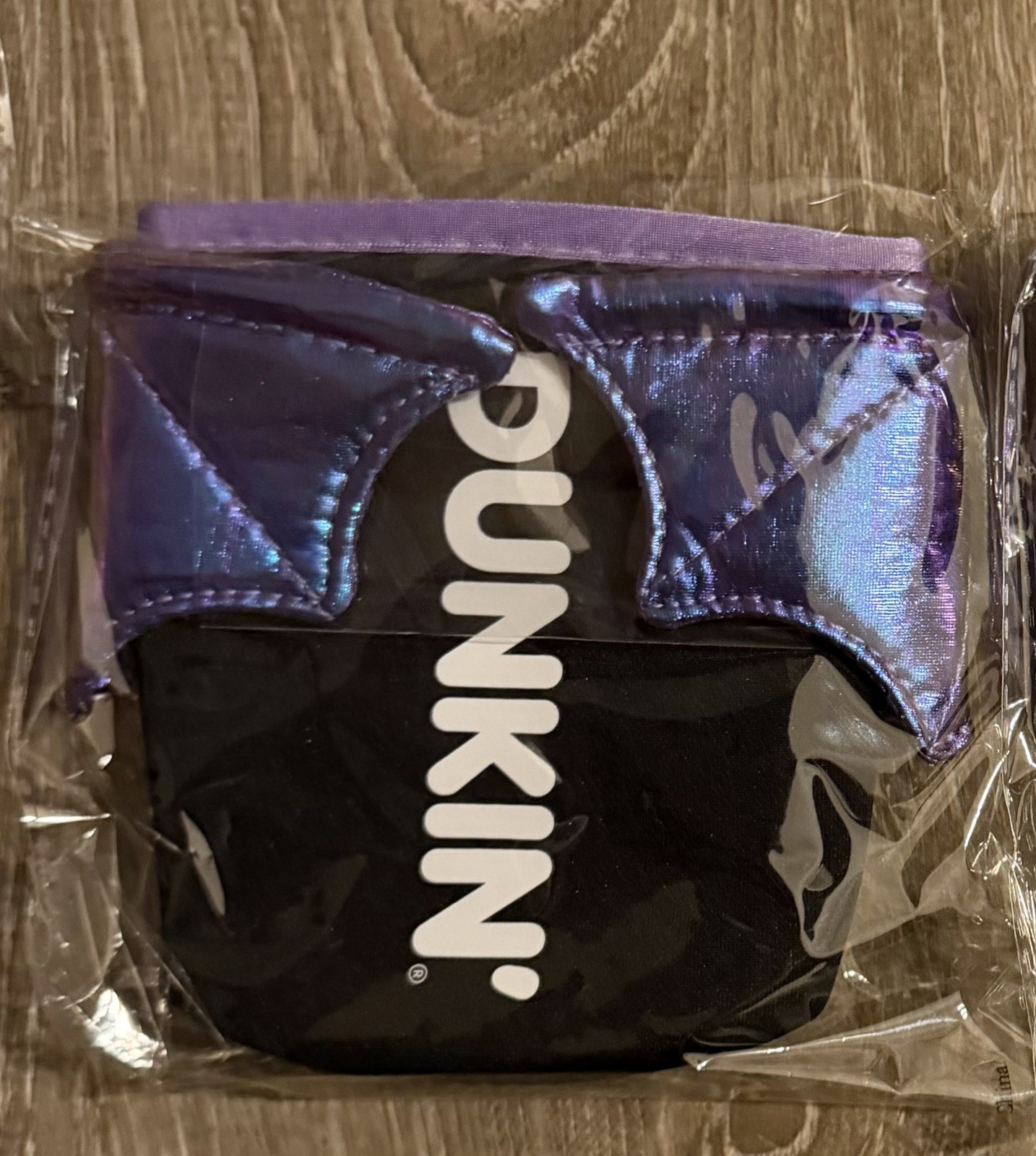 DUNKIN' HALLOWEEN BAT WING REUSABLE CUP SLEEVE Koozie 10/16/26 PURPLE IN HAND
