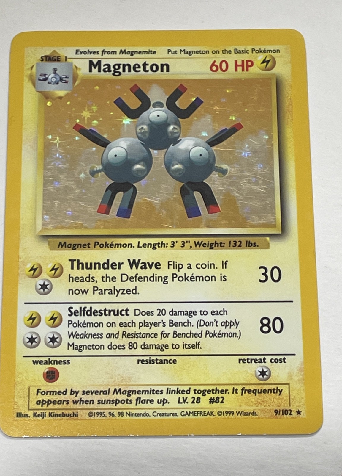 Magneton 009/102 Base Set Holo