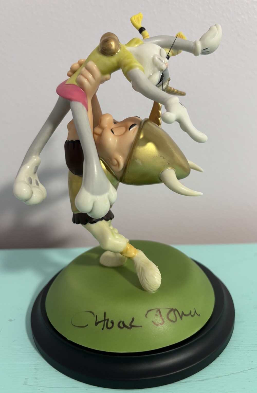 New Goebel Looney Tunes Spotlight Bugs Bunny & Elmer Fudd 1748/12,500 Signed NIB