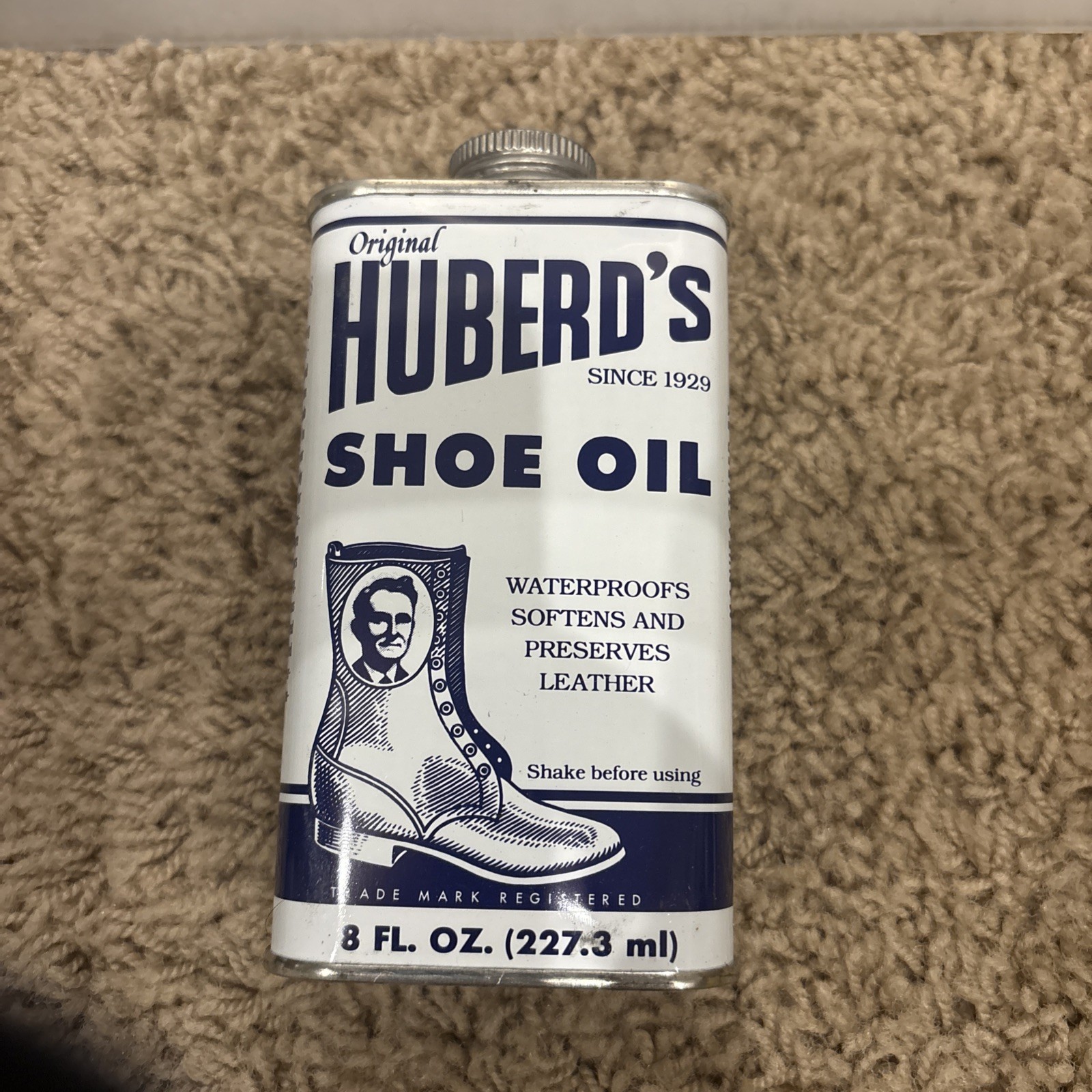 Huberd's Shoe Oil (8 oz) - Leather Conditioner and Waterproofer