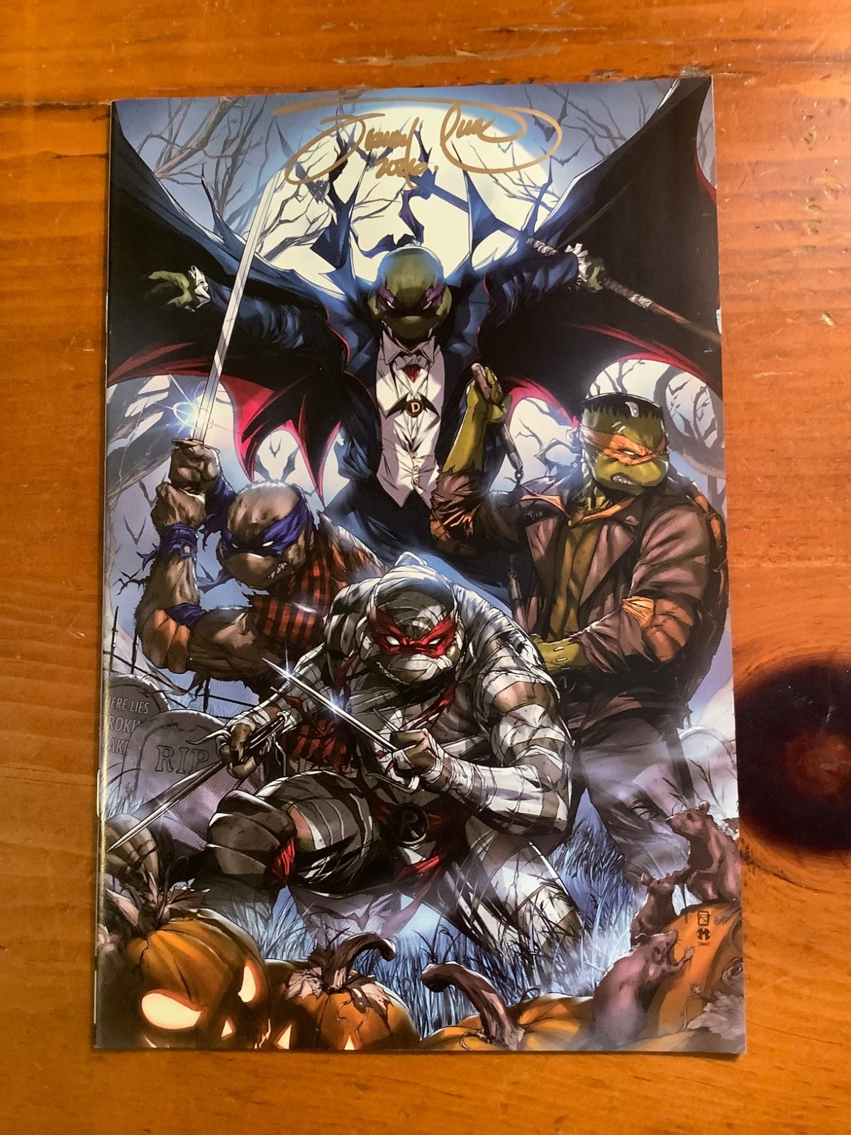 TMNT #123 Halloween Virgin Exclusive Cover Var., Signed Jeremy Clark (Inker) IDW