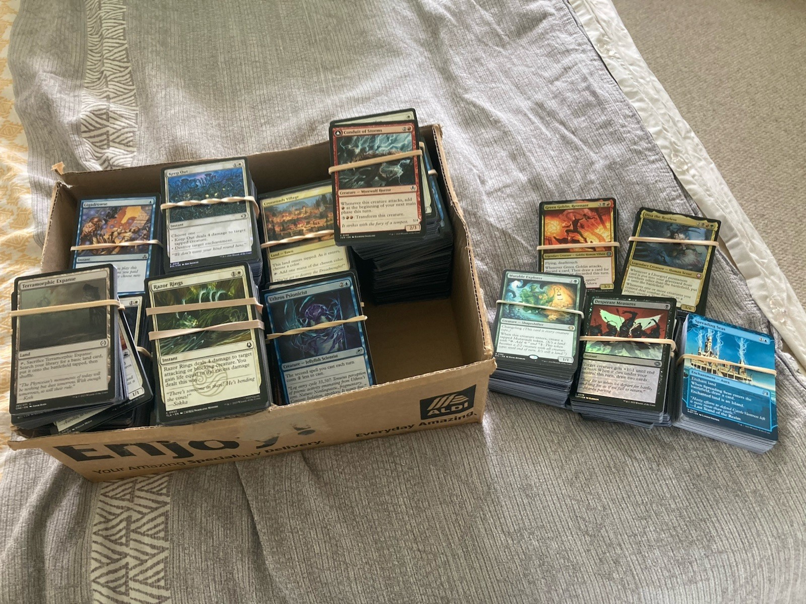 Mtg 500 Card Job Lot, Includes Mythics, Rares And Foils