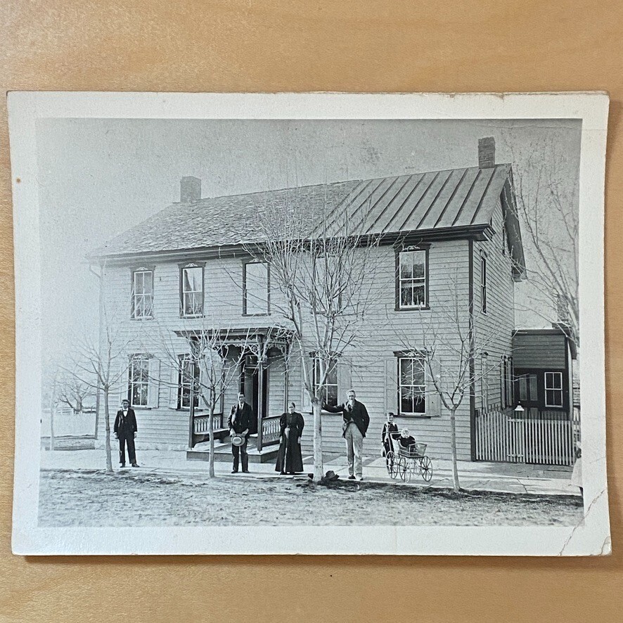 Late 1800s Photo of Civil War Veteran Elias Zerfing at Family Home in Gratz PA
