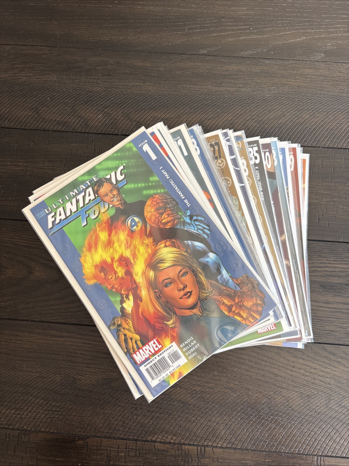 HUGE ULTIMATE FANTASTIC FOUR Comic Lot 1-13, 19, 24, 25-35, 40, 43-55, Annual 2