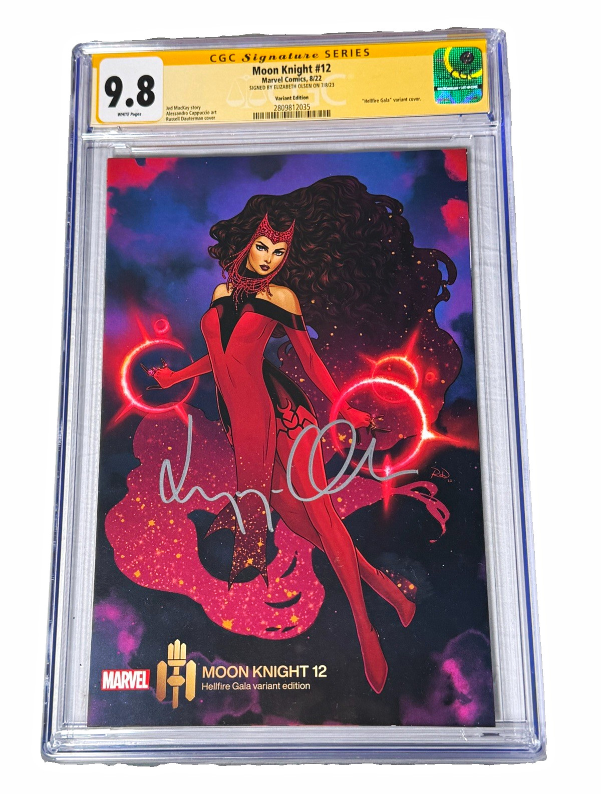 Elizabeth Olsen Signed & Graded 9.8 Scarlet Witch Moon Knight #12 Variant Elizabeth Olsen Signed & Graded 9.8 Scarlet Witch Moon Knight #12 Variant
