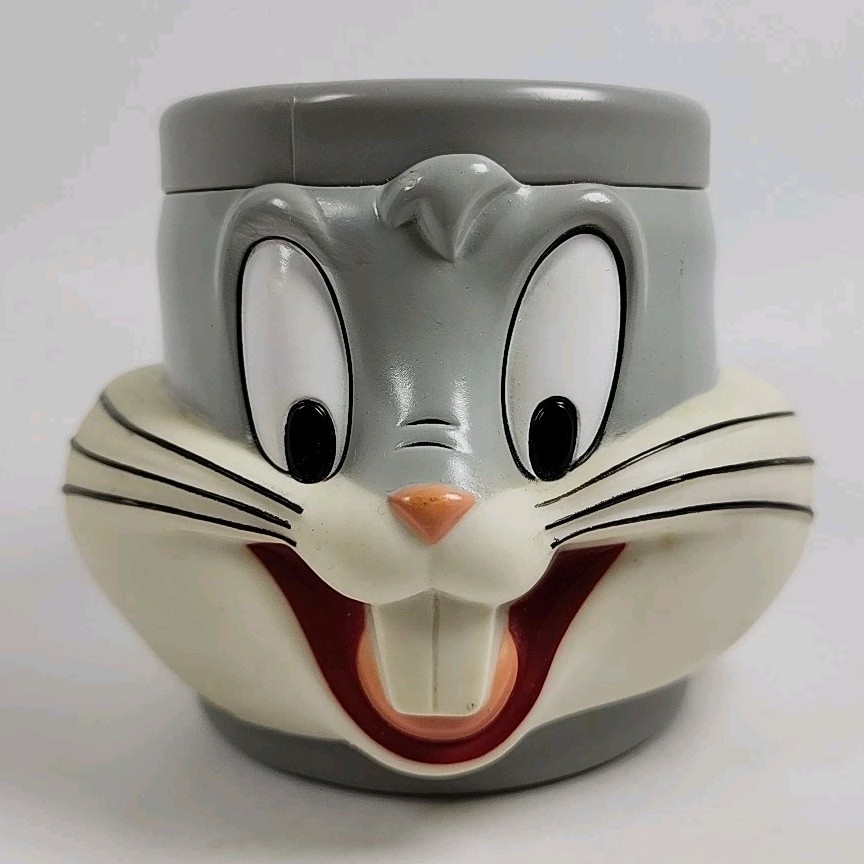 Vintage 1992 Looney Tunes Bugs Bunny Plastic 3D Mug Cup Warner Brothers