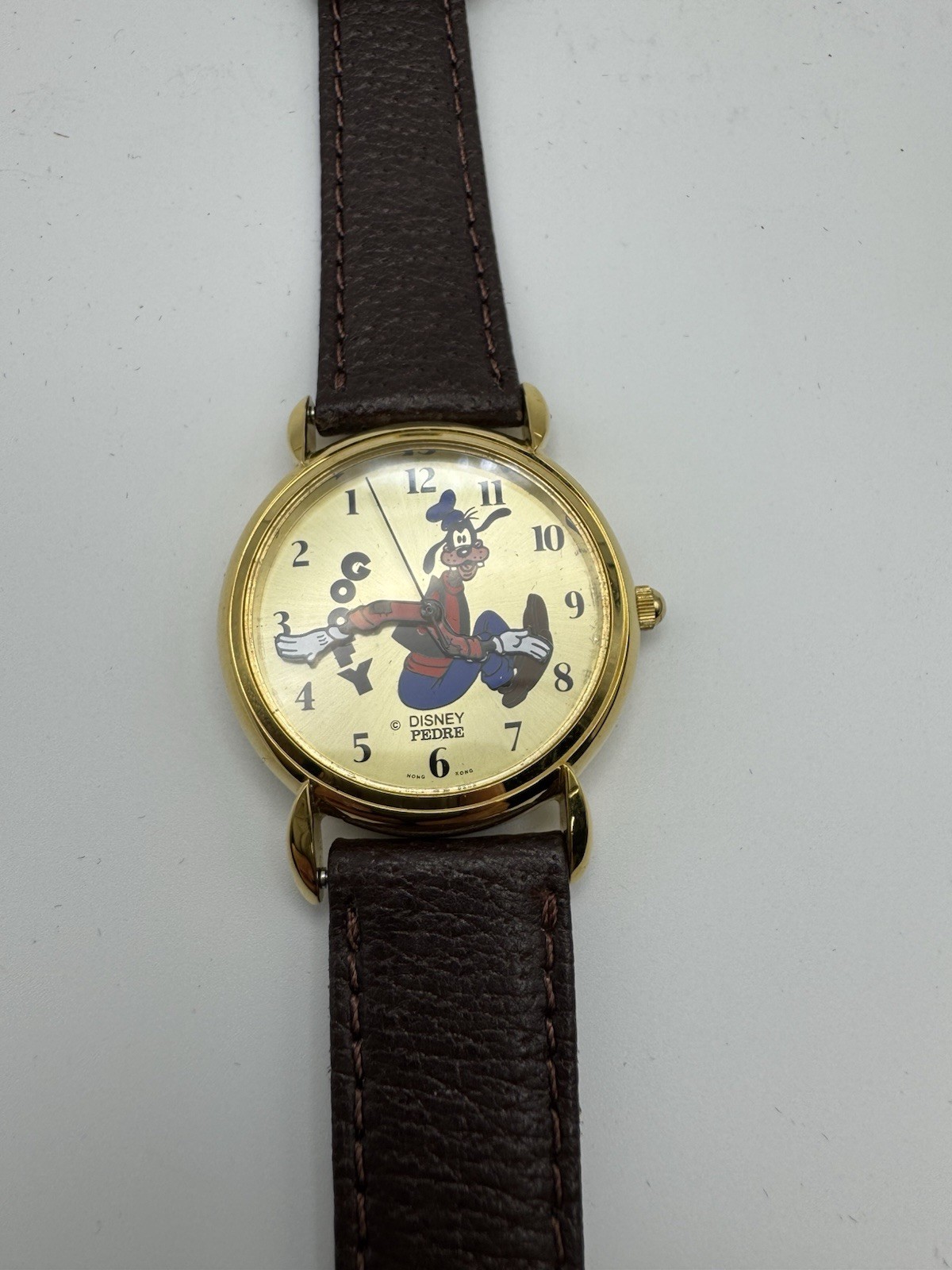 DISNEY GOOFY PEDRE BACKWARDS WATCH NEW In Box Gold Black Band Vintage