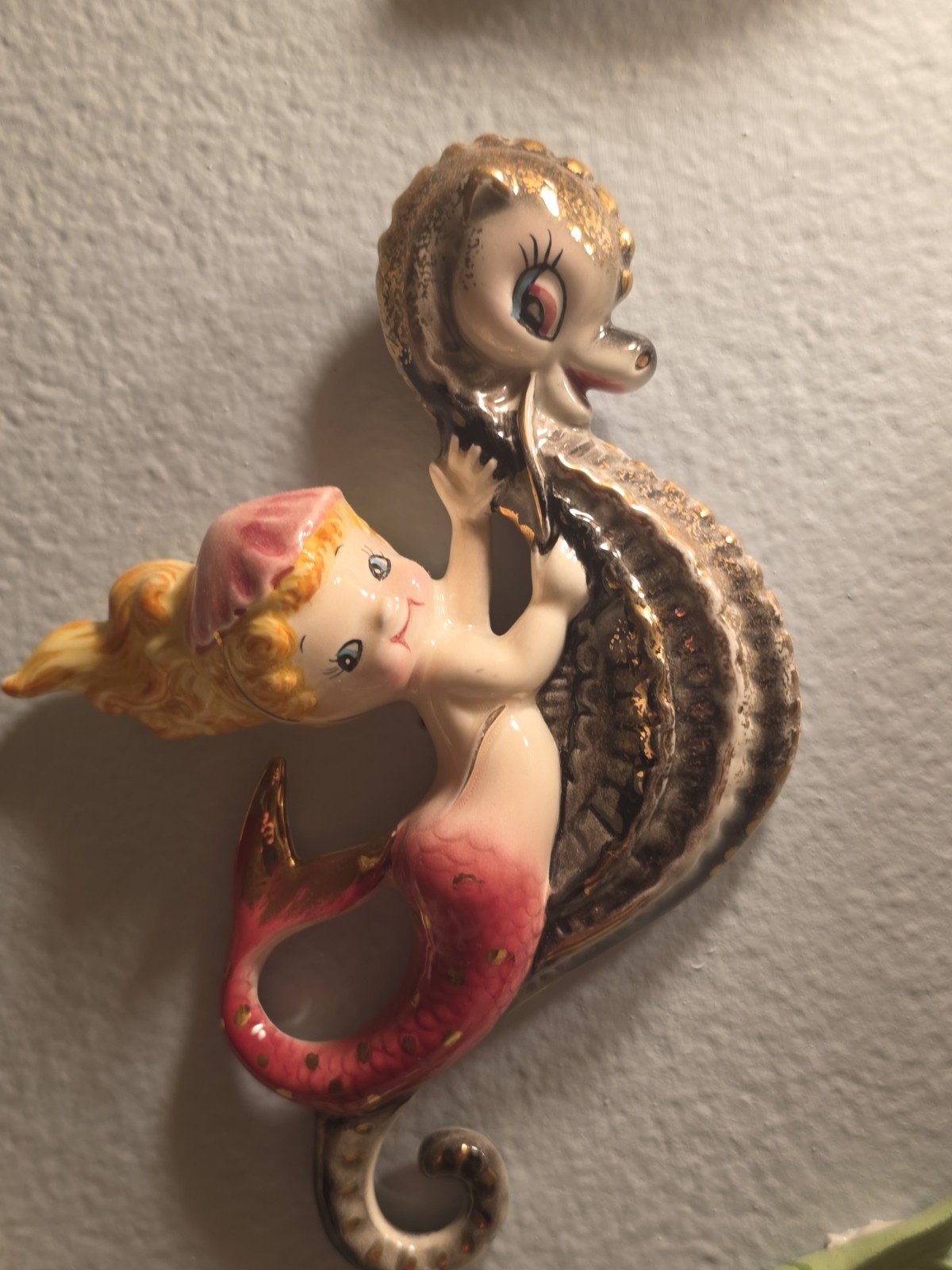 VINTAGE LEFTON MERMAID IN BERET RIDING SEAHORSE  6959 JAPAN MINT CONDITION