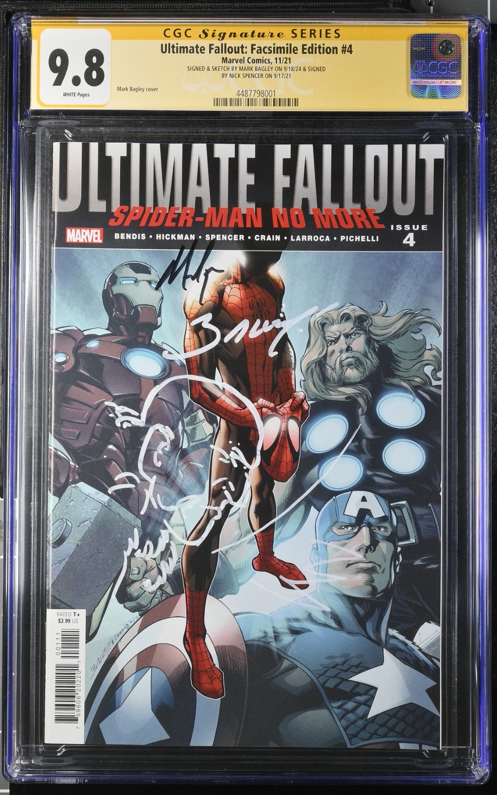 ULTIMATE FALLOUT: FACSIMILE #4 CGC SS DUO SIGN NICK SPENCER & MARK BAGLEY SKETCH