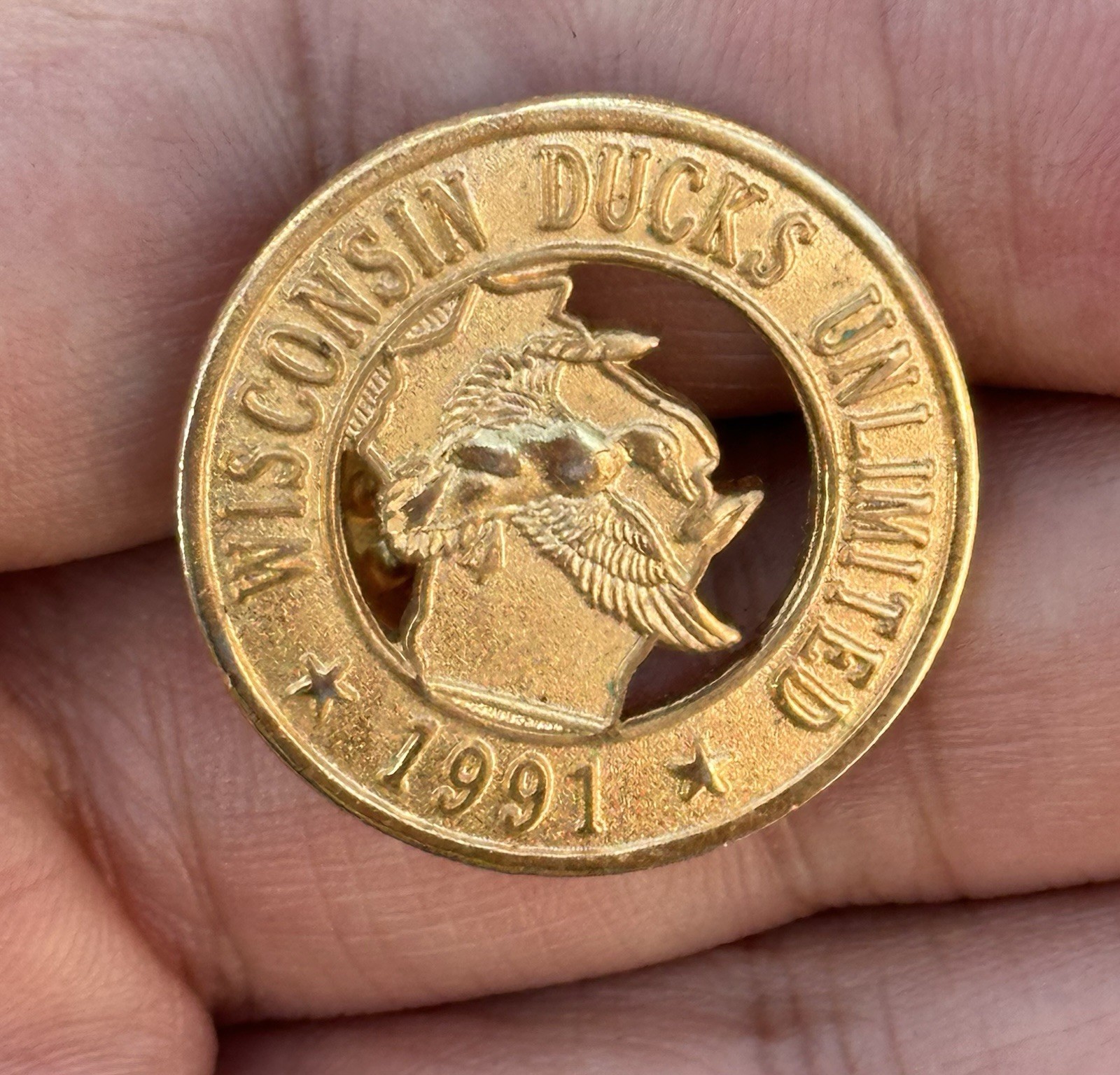 Vintage 1991 Wisconsin DU Ducks Unlimited Gold Tone Lapel Pin