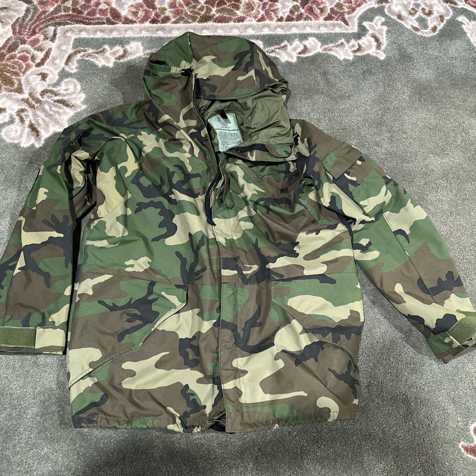 Vintage 1992 US Army ECWCS Gen 1 Gore-Tex Woodland Camo Parka Large Regular